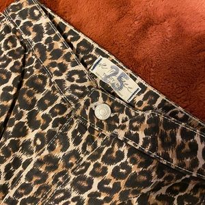 Adorable cheetah print Free People wide bell-bottom pants